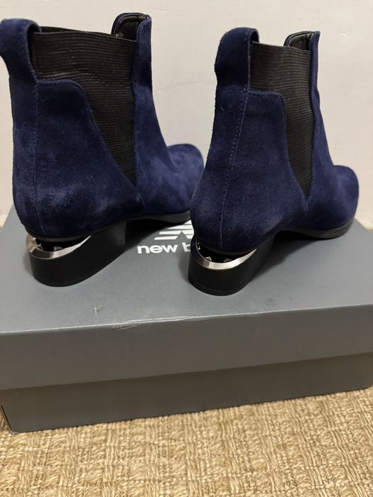 Ghete piele intoarsa naturala, noi, marimea 38