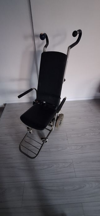 AAT C-MAX 140 scaun urca treptele