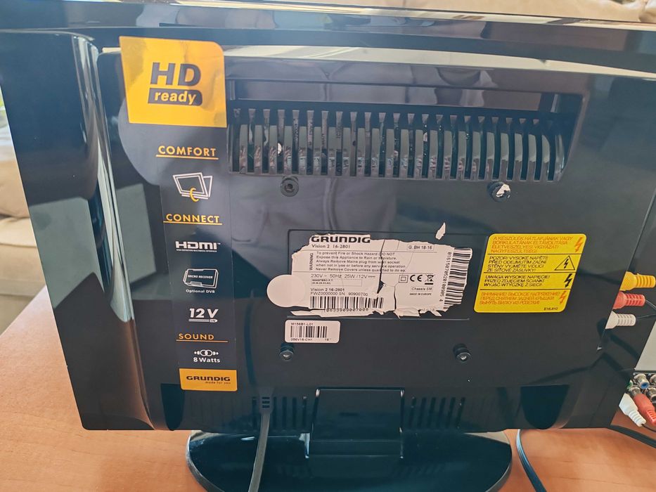 Монитор 16" с DVD