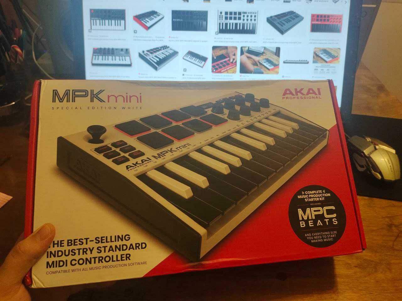 Akai MPK Mini MK3 MIDI-клавиатура