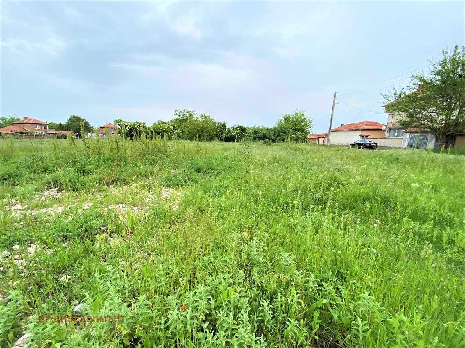 Продава ПАРЦЕЛ област Стара Загора, с. Плодовитово
