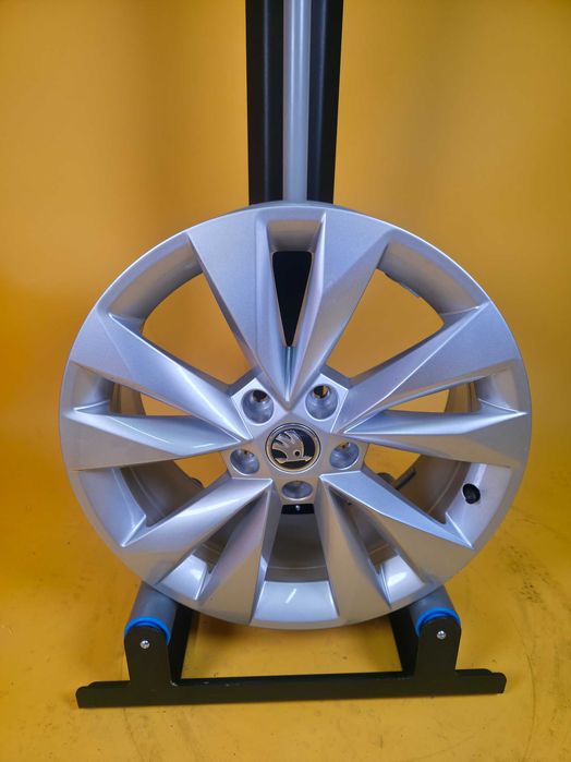 2 Jante Aliaj 5x112 17'' OEM SKODA KAROQ NOI - 7J ET 45 - 57A601025AG