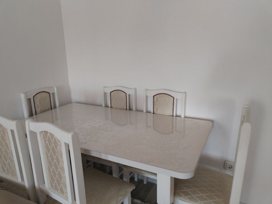 Продам стол со стульями