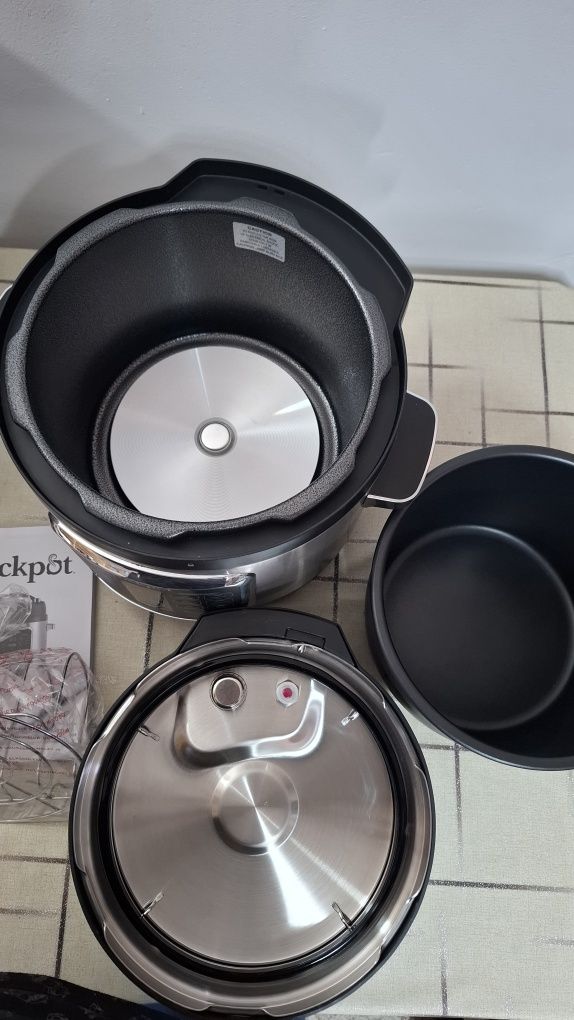 Мултикукър  под налягане Crock-Pot Turbo Express,5.6л,1400W,15програми