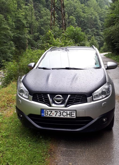 Vând Nissan Qashqai Tekna, an 2012