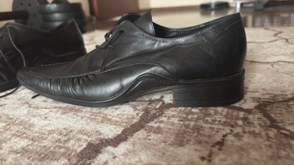 Мъжки кожени обувки