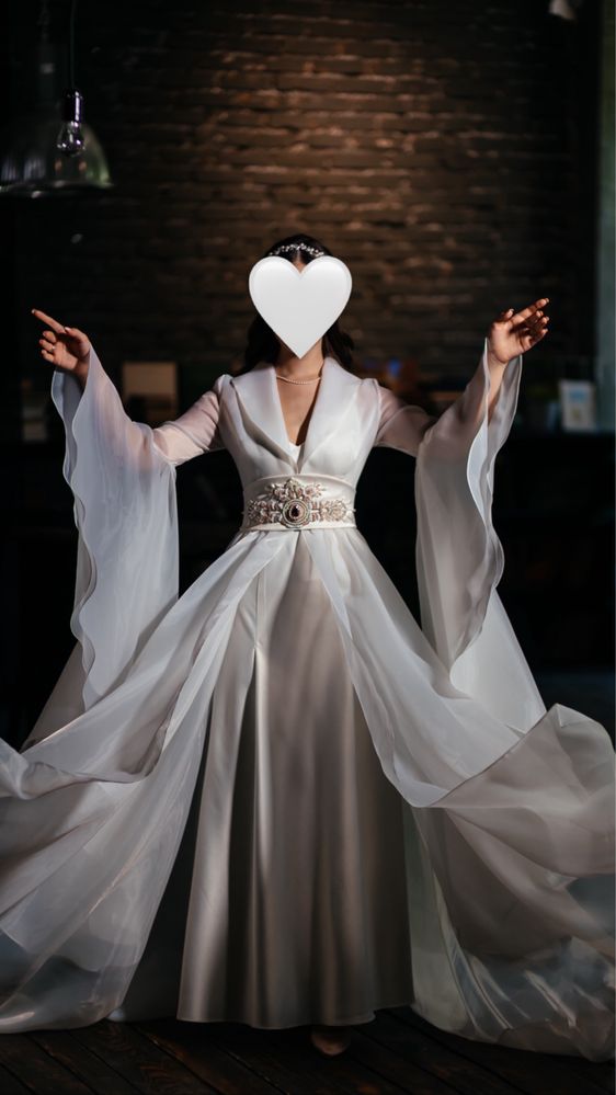 Свадебное платье (узату)
