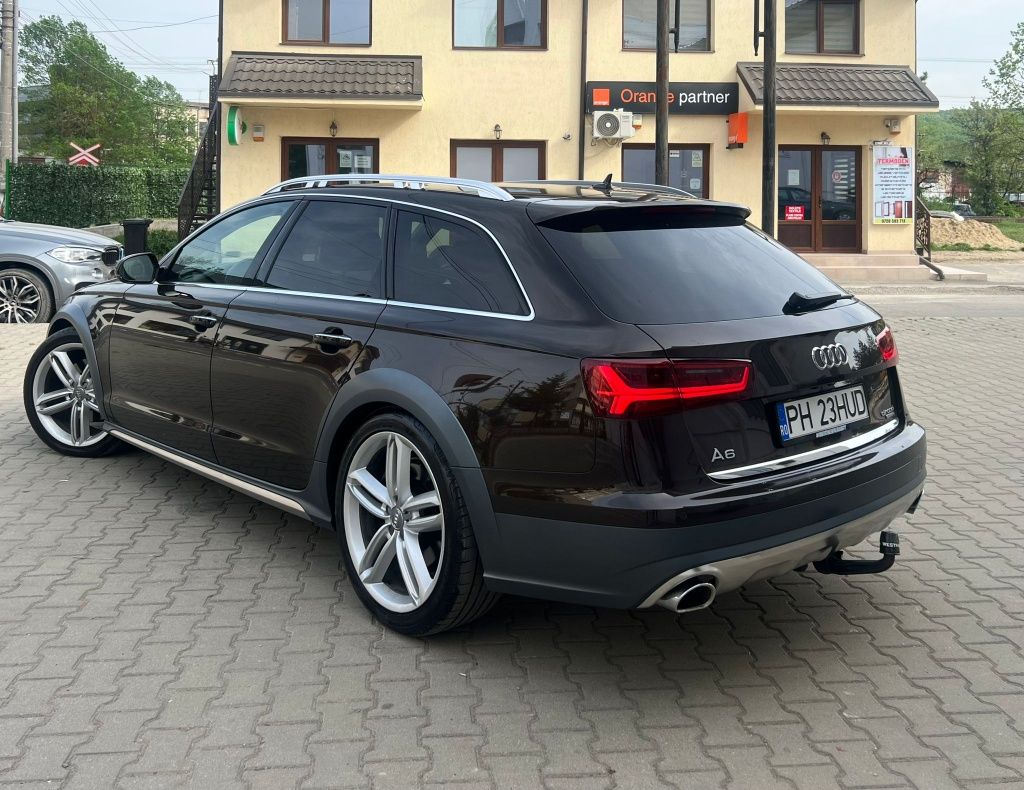 Audi A6 allroad An fabricație 2015 motor 3.0 diesel  272 cp