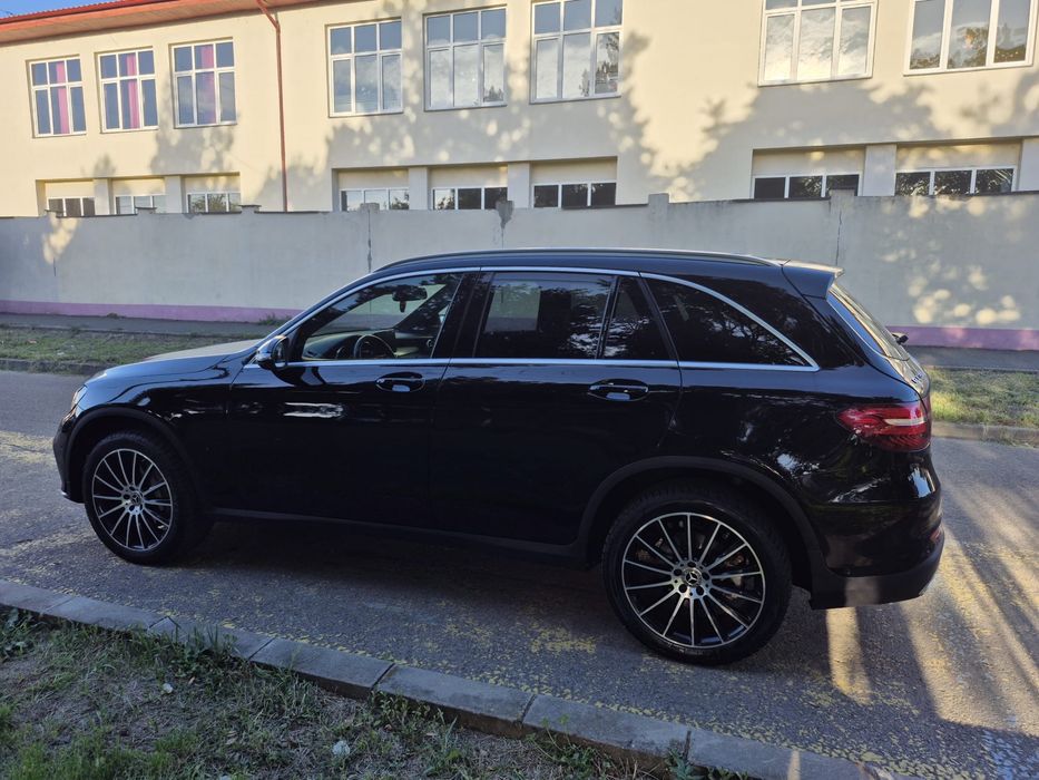 Mercedes GLC 300 Hibrid