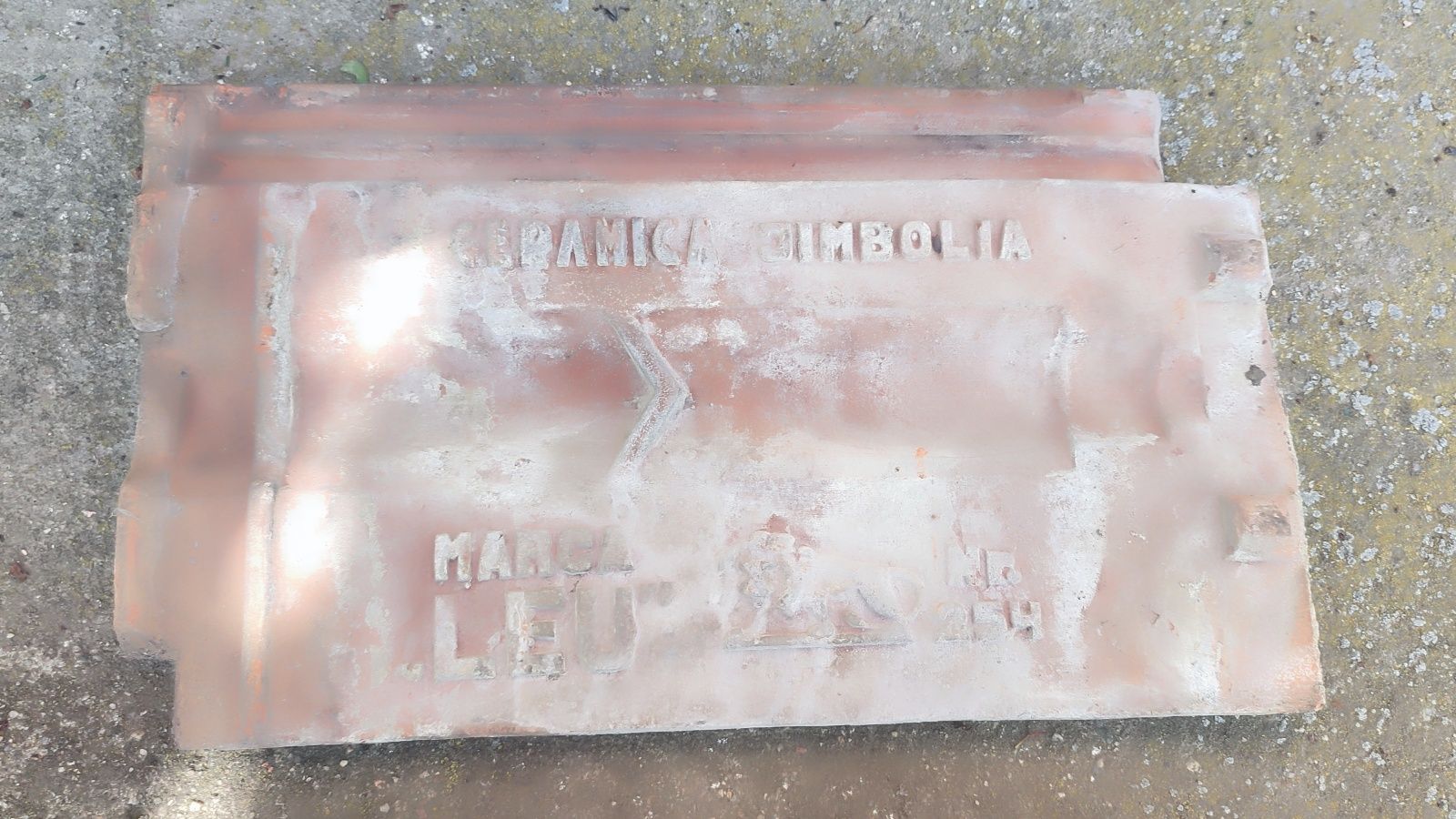 Vând țiglă folosita marca LEU ceramica Jimbolia nr.