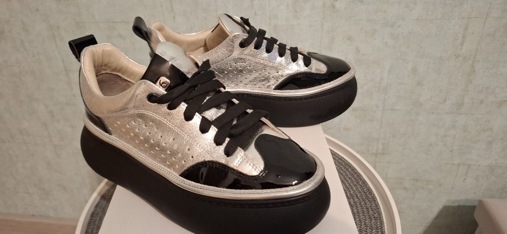 Дамски обувки естествена кожа/лак, номер 36