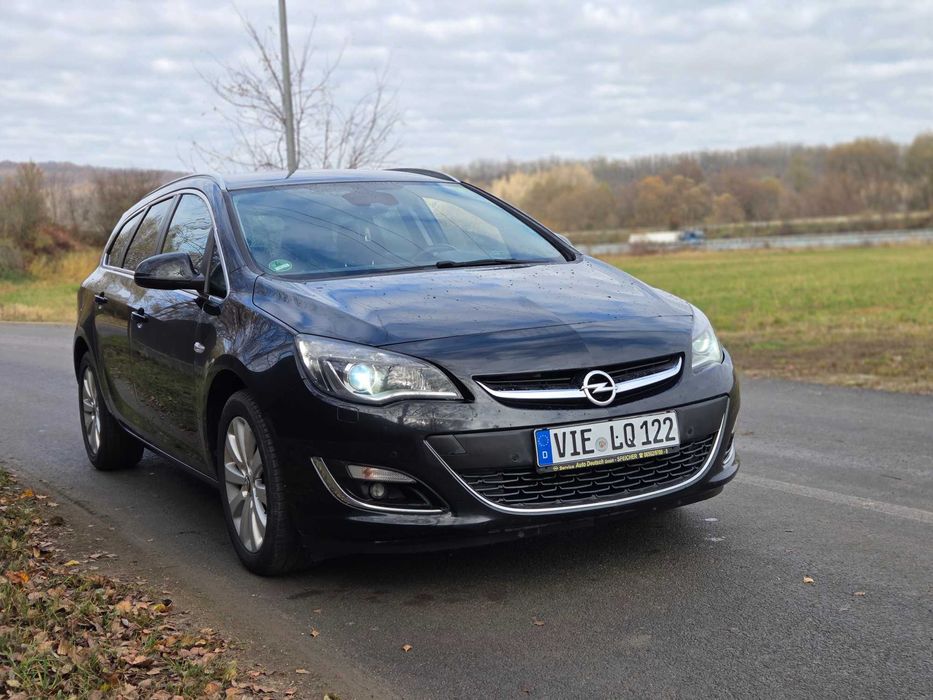 Opel Astra J Sport 2015