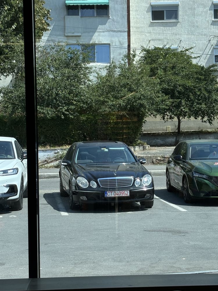 Mercedes E class w211 2.2
