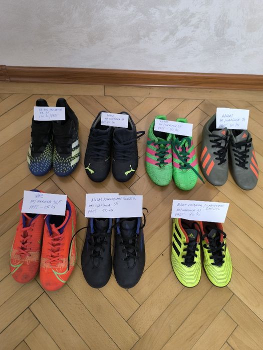 De vanzare adidasi de fotbal
