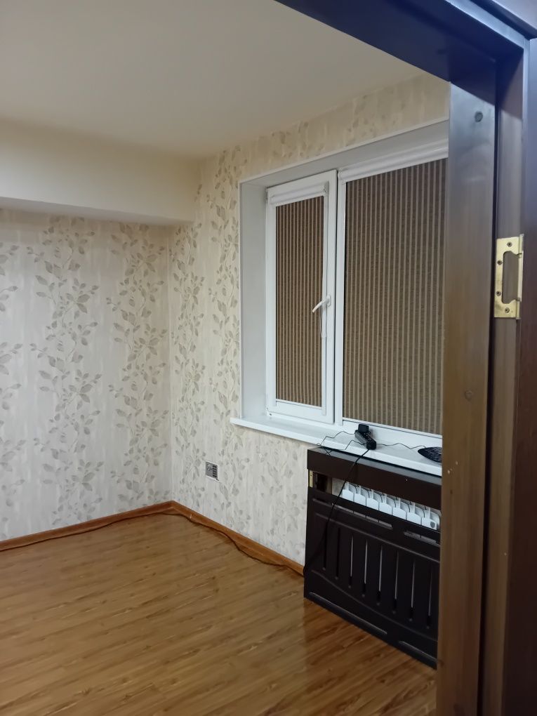 Сдаётся комната в 4- комнатной квартире
