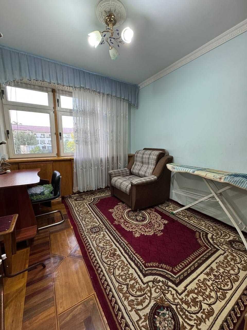 4-х комнатная квартира на Ц-5 (балкон 2х6м)  ID: 2541
