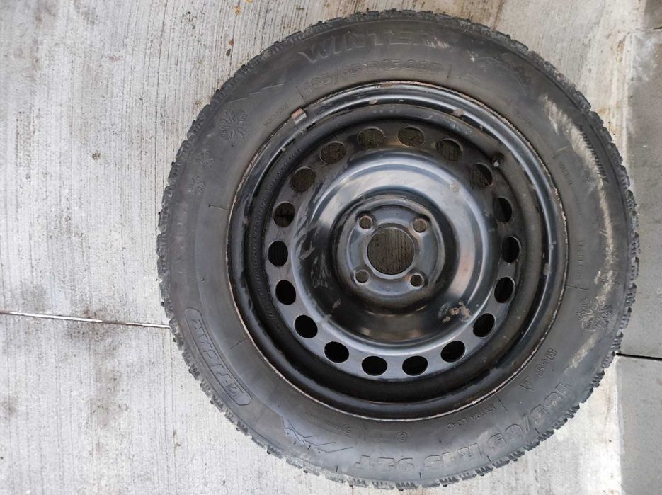 Jante cu senzori si anvelope iarna Dacia dokker