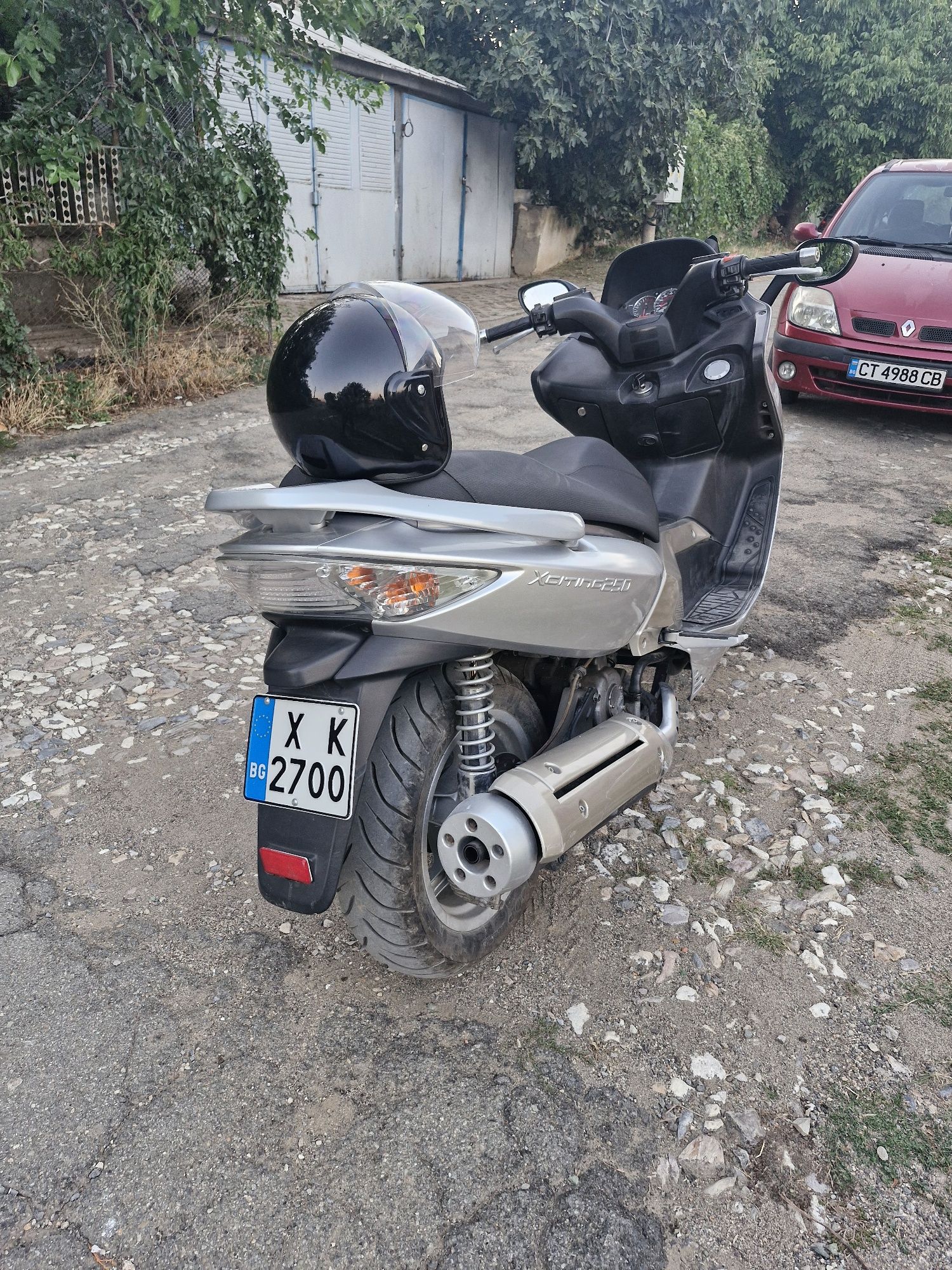 Скутер Kymco 250 кубика