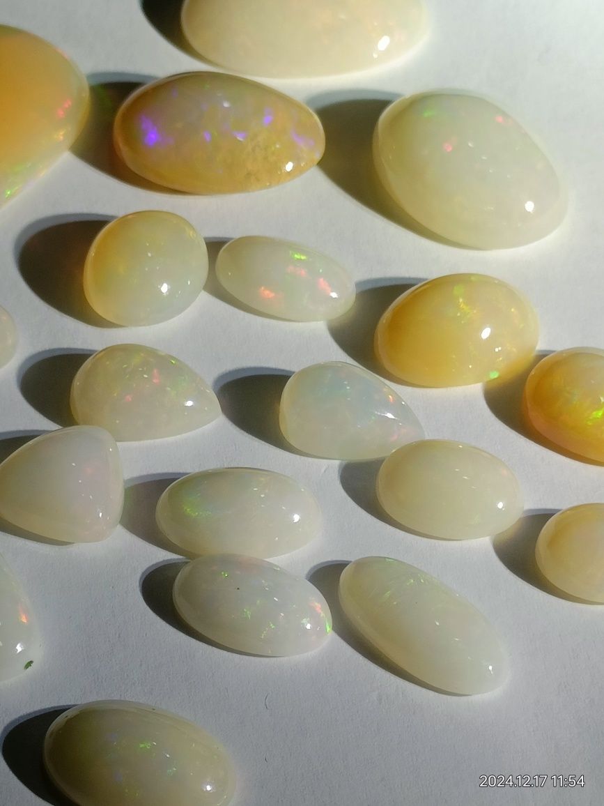 Vind opal natural pentru bijuterii