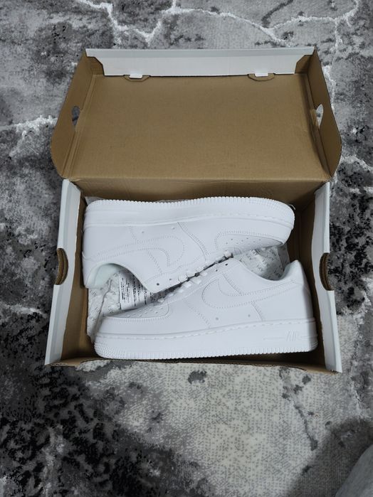 Air force 1 White noi cu eticheta