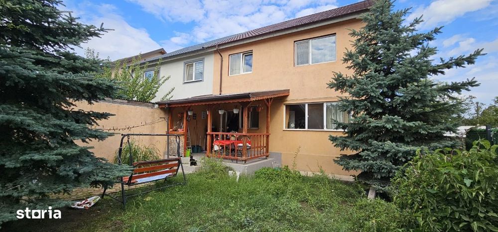 Vilă in Lumina, parter, etaj, plus mansarda, garaj + spatiu comercial