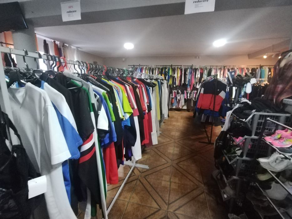 Magazin haine  second hand