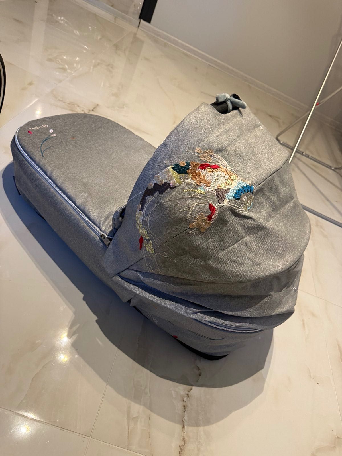 Бебешка количка Cybex E-priam Koi