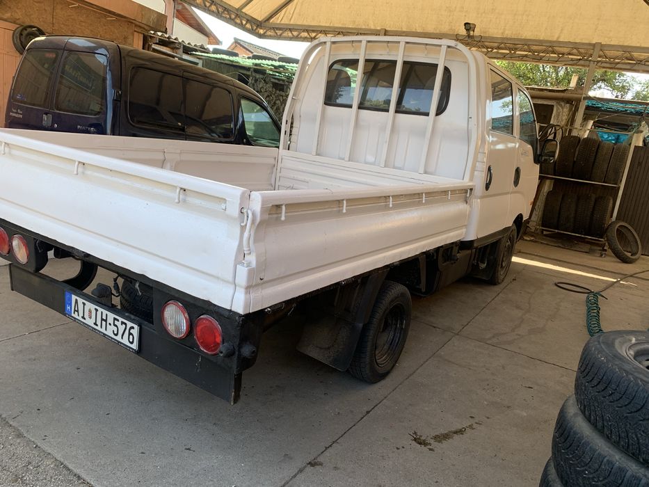 KIA  platforma k2500