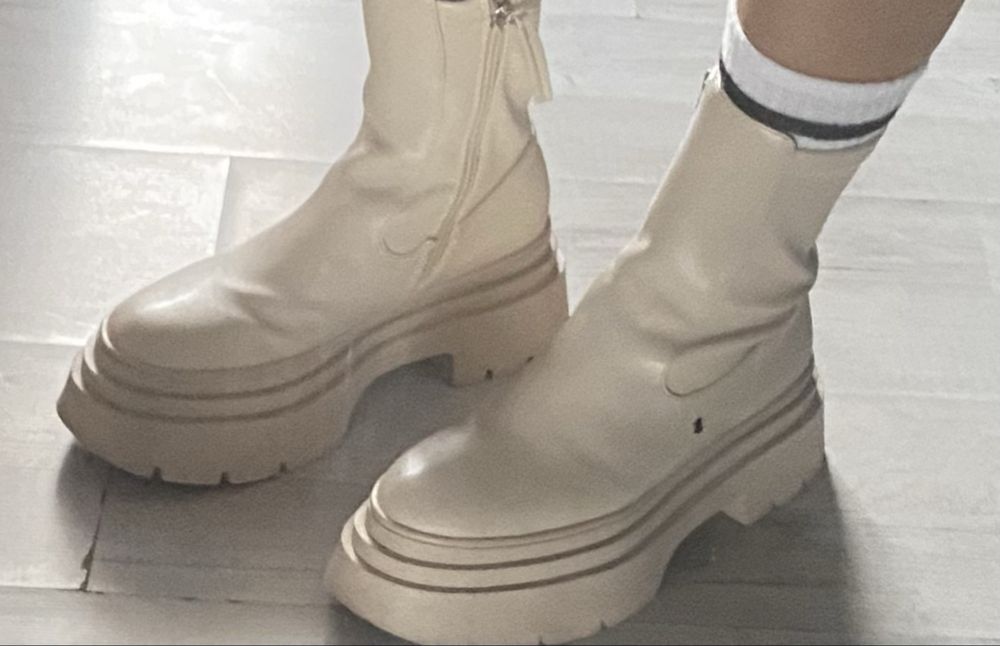 Ghete imitatie piele