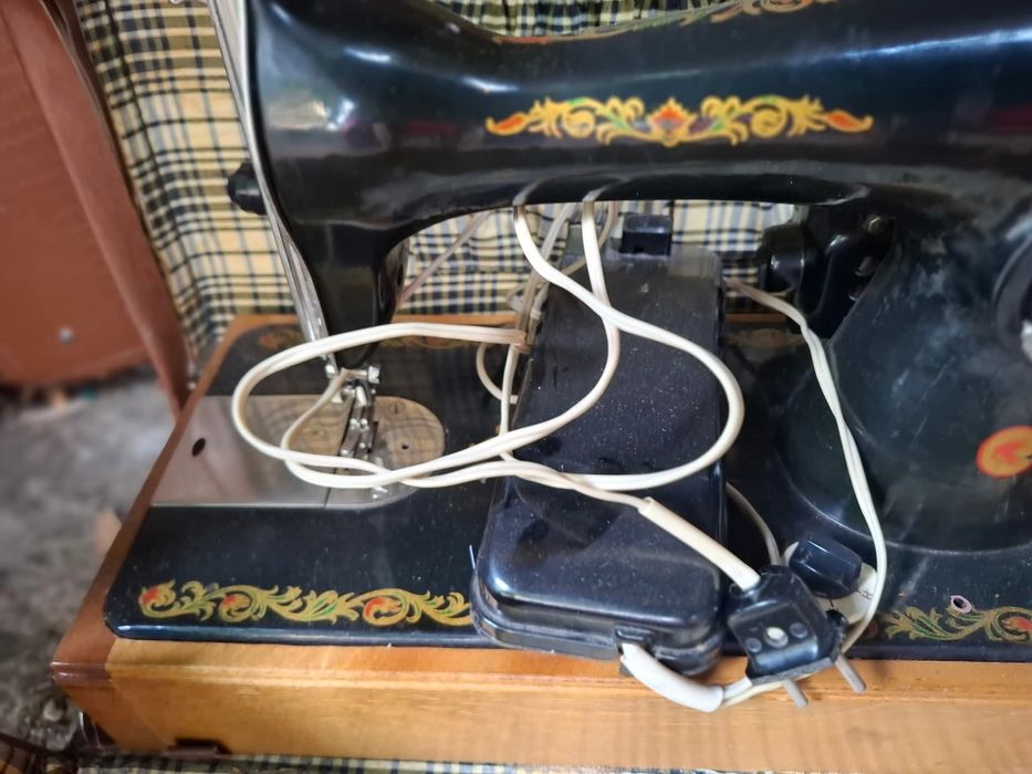 Шевна машина на ток