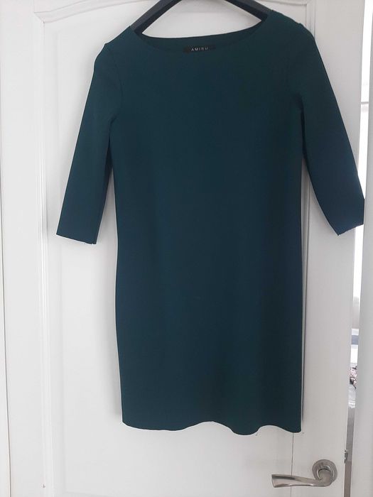 Vand rochii casual , marimea 34\xs