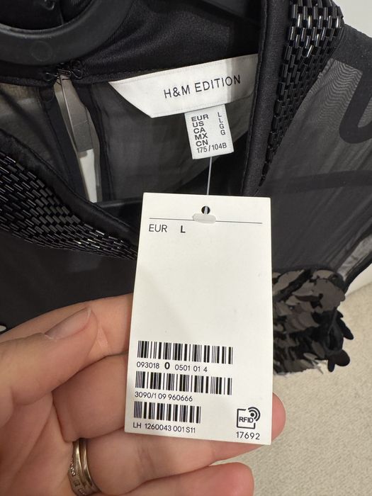 Rochie eleganta cu paiete negre