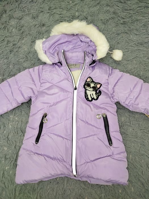 Куртки на девочку