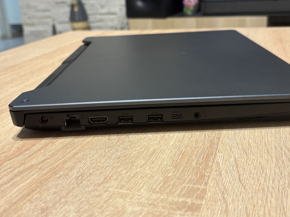 Laptop gaming Asus Tuf A15 - specificatii in descriere