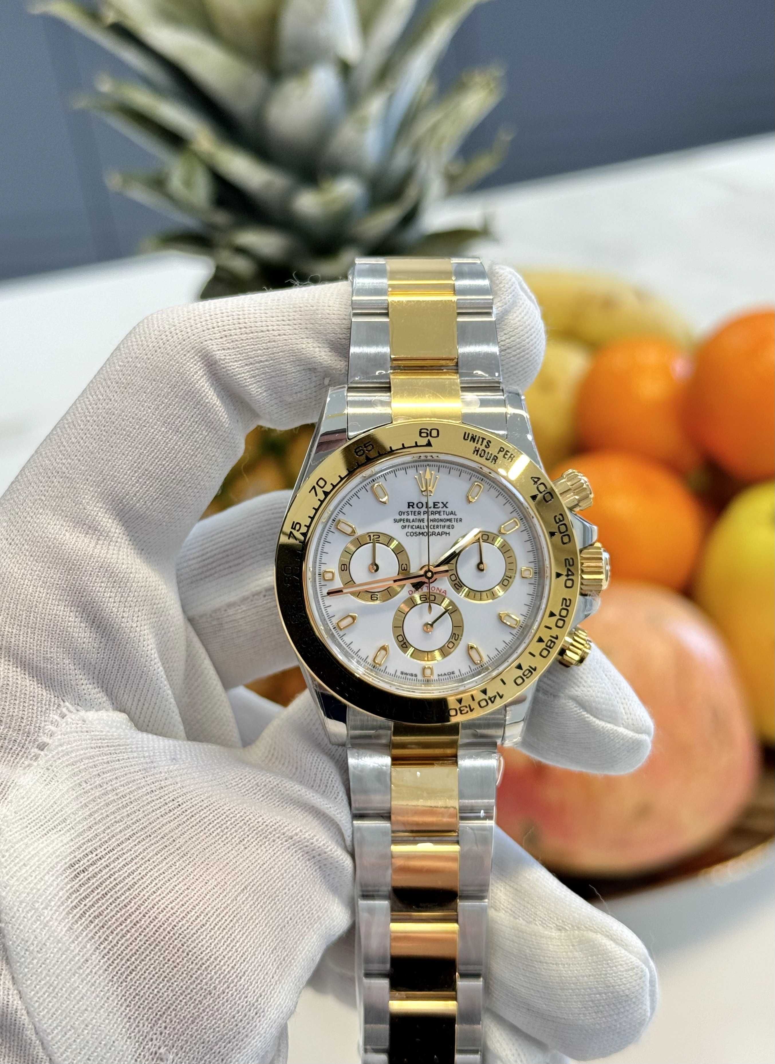 Rolex Daytona 4130 сребро злато/бяло