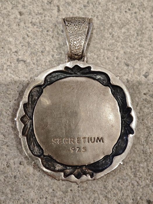 Сребърен медальон Архангел Михаил