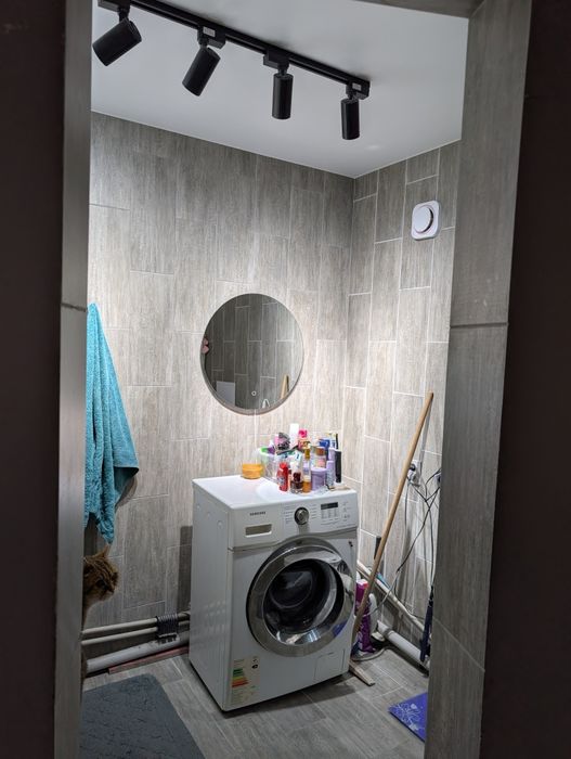 Продам квартиру  3 комнатную по адресу 3-61