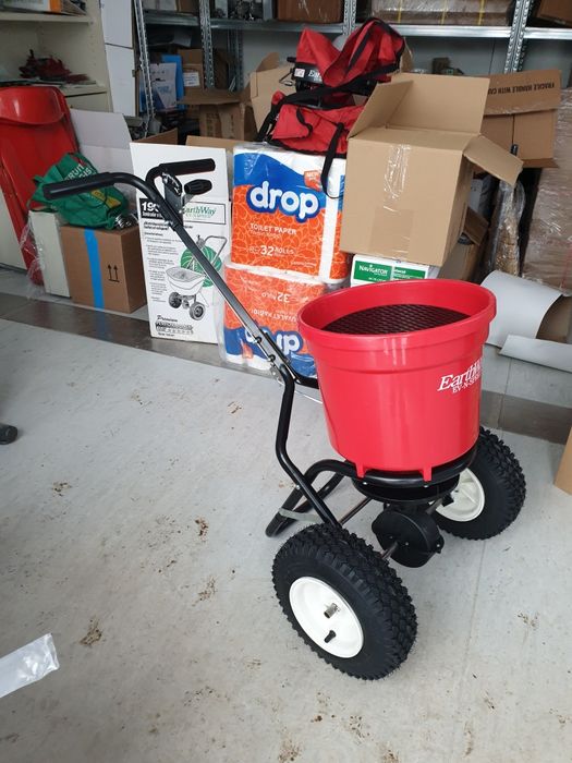 Разпръсквач за сол salt spreader 2150