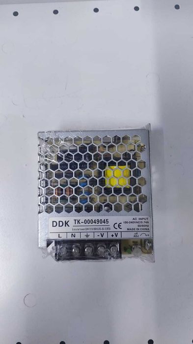 Продам Болоки Питания на 12 и 24 Вольт