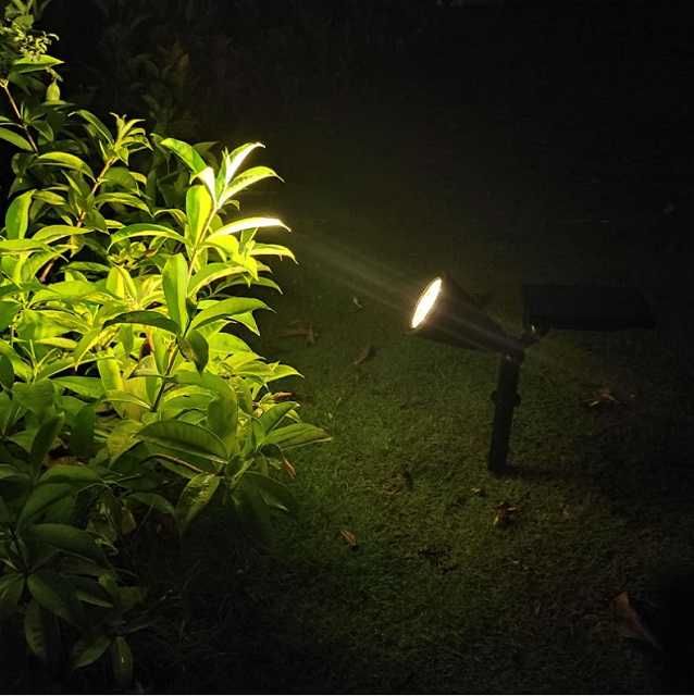 Lampa solara pentru gazon, rezistenta la apa, senzor de lumina