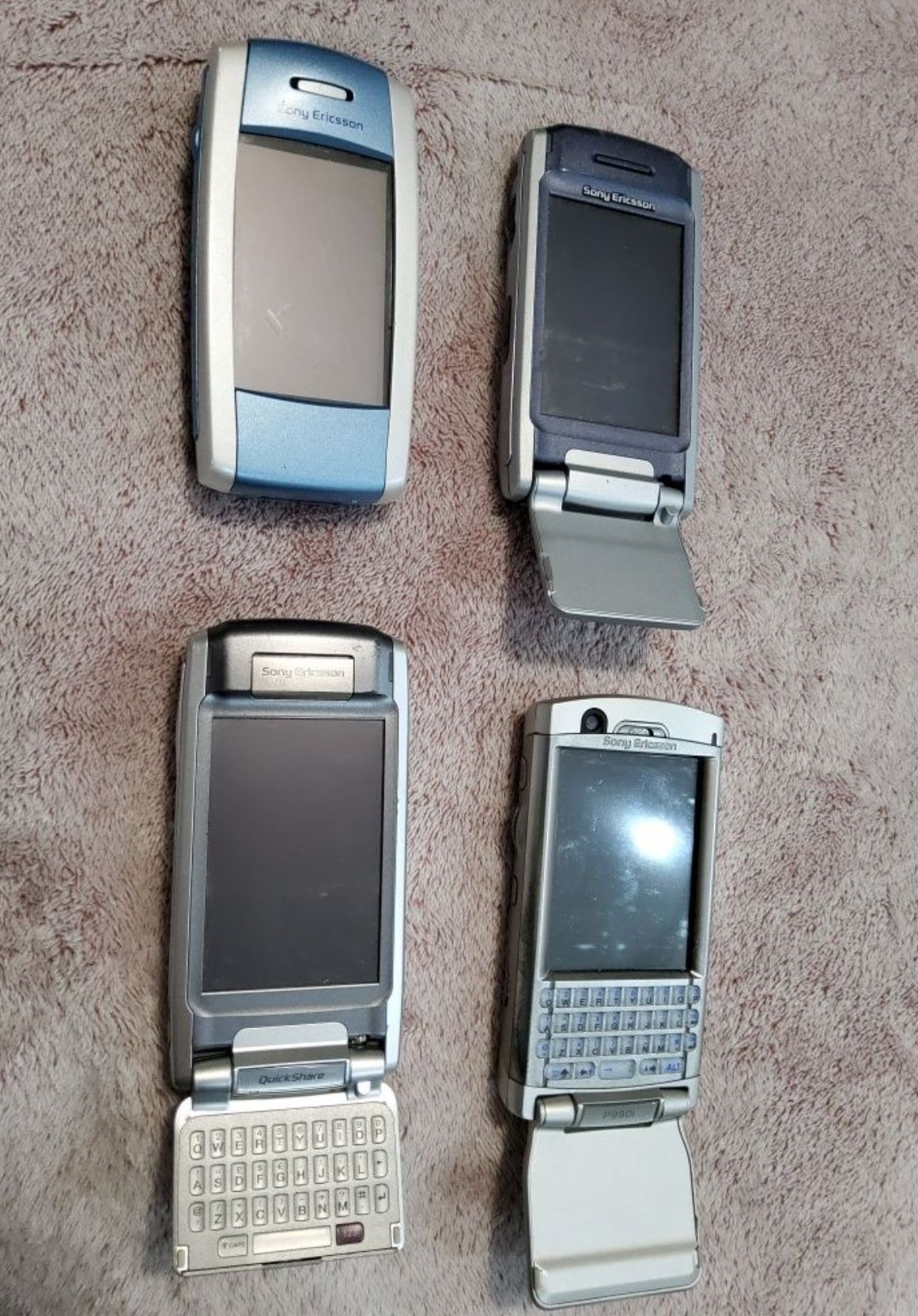 Sony Ericsson P800, P900, P910i, P990.