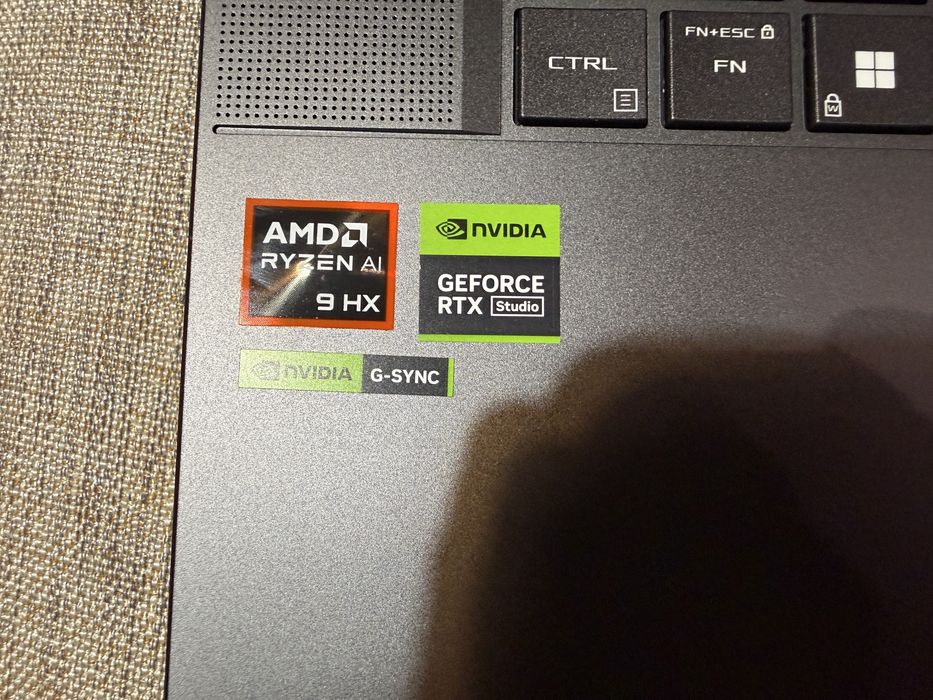 Лаптоп ASUS ROG Zephyrus G16 GA605WI Нов! Официален! Гаранция.