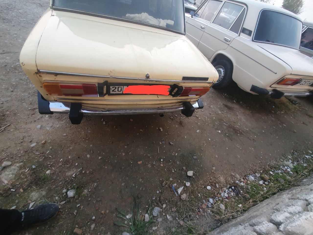 Sotiladi vaz 2106 malumotlar rasmda