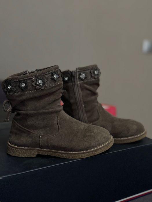 Сапоги на девочку