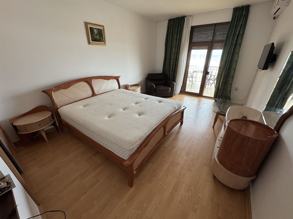 Se vinde dormitor complet