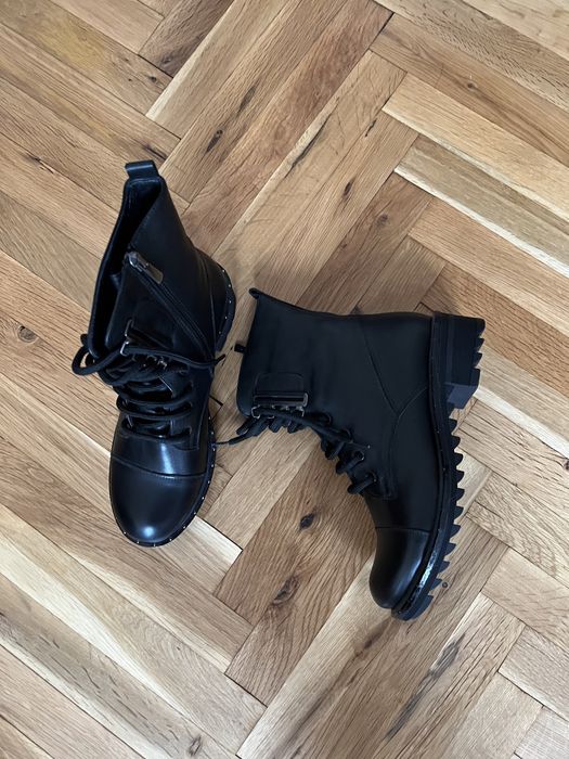 Кожени кубинки Pera Donna