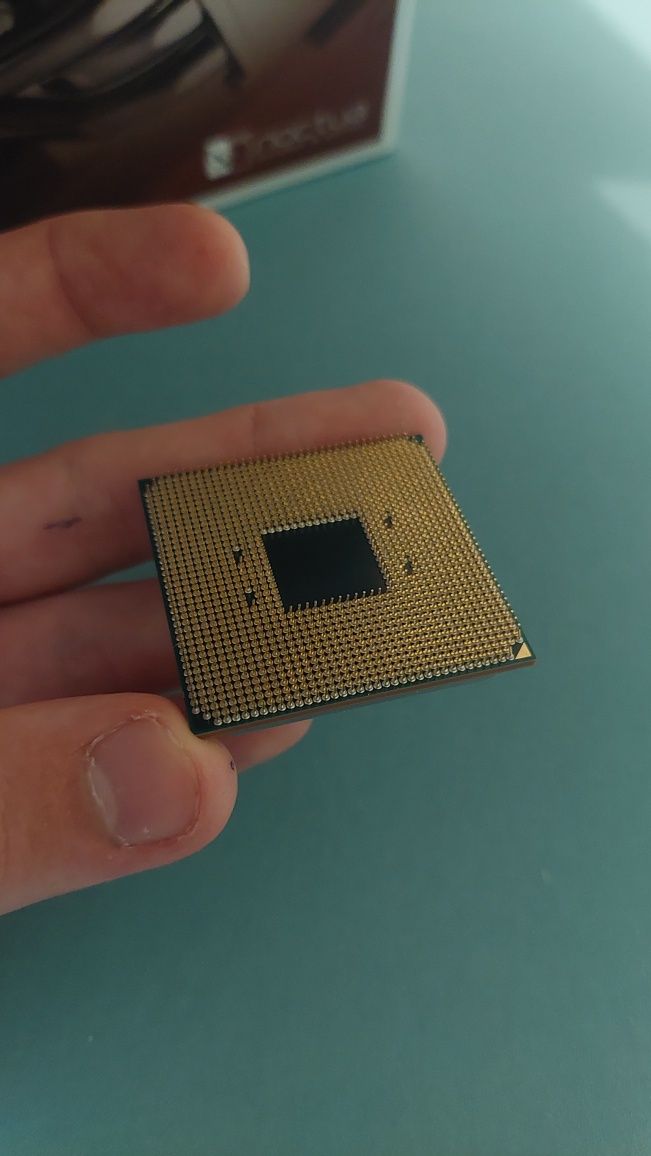 Procesor AMD Ryzen 3 3100 + ventilator