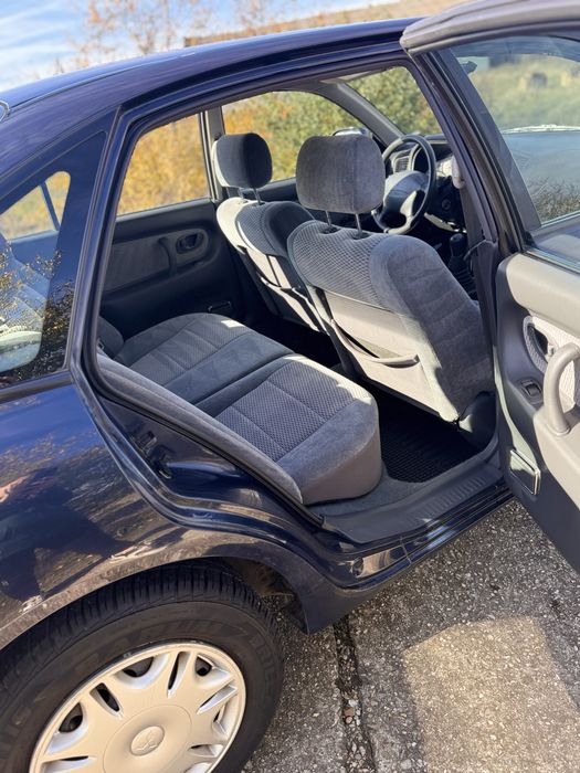 Mitsubishi Galant 1.8 benzina vehicul istoric