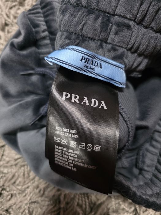 Уникален комплект p.r.a.d.a чисто нов