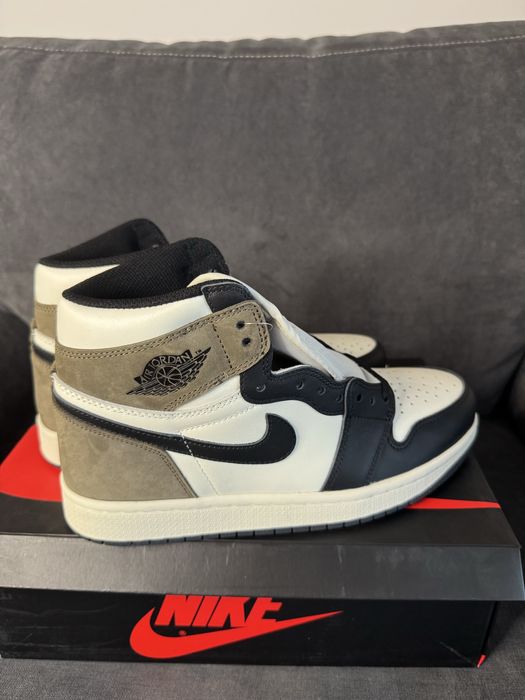 Nike Jordan 1 Dark Mocha